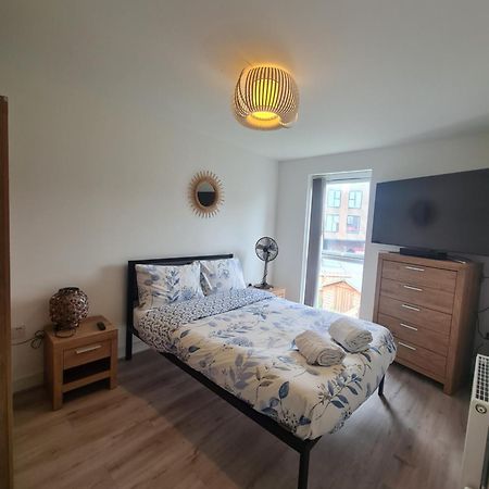 Lovely New Home In Manchester Close To Manchester City Fc Room photo